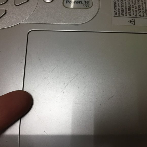 Epson PowerLite S3 Projector 800x600 SVGA 4:3 3LCD 1600 Lumens NO REMOTE - Picture 4 of 15